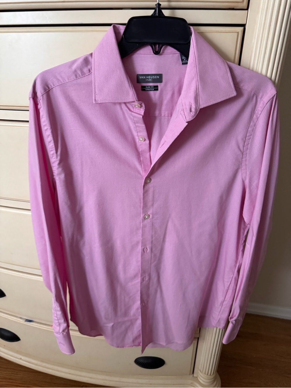 Van Heusen Men’s Light Pink Dress Shirt 15.5-32/33